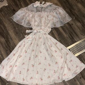 Vintage cottage core floral 70s dress woman’s small- single stitch